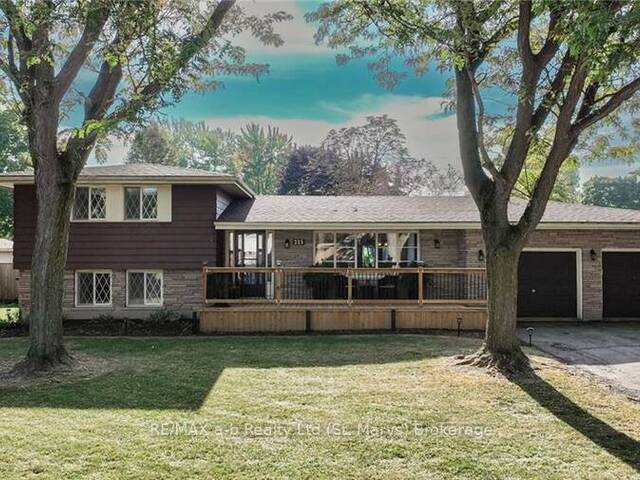 223 COULTON DRIVE West Perth Ontario, N0K 1N0