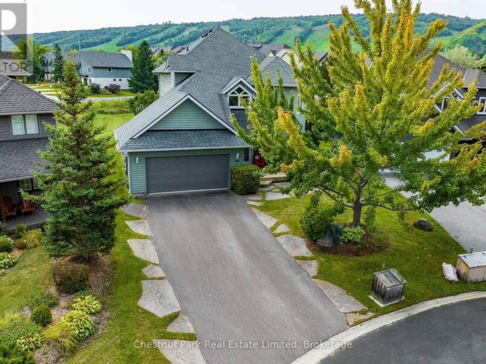 106 CROSSAN COURT, The Blue Mountains, Ontario L9Y 0M3