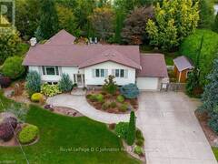 59 POTTAWATOMIE DRIVE Southampton Ontario, N0H 2L0