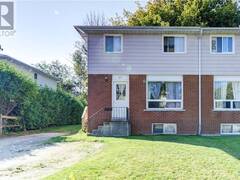 69 GIBBARD Crescent Collingwood Ontario, L9Y 2B9