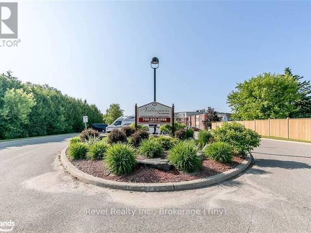 105 - 333 LAFONTAINE ROAD W Tiny Ontario, L9M 0H1