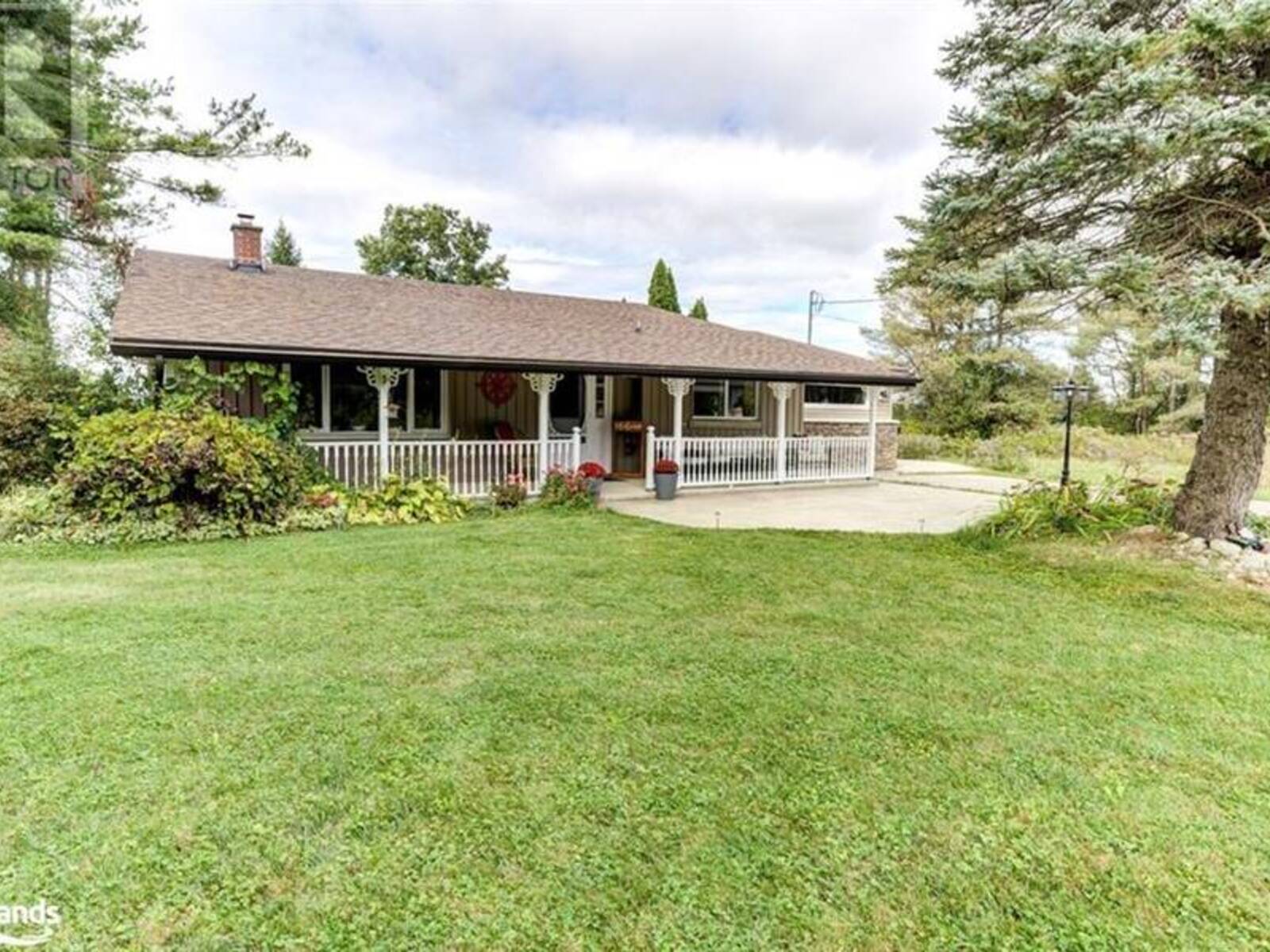 1400 92 COUNTY Road, Springwater, Ontario L0L 1P0