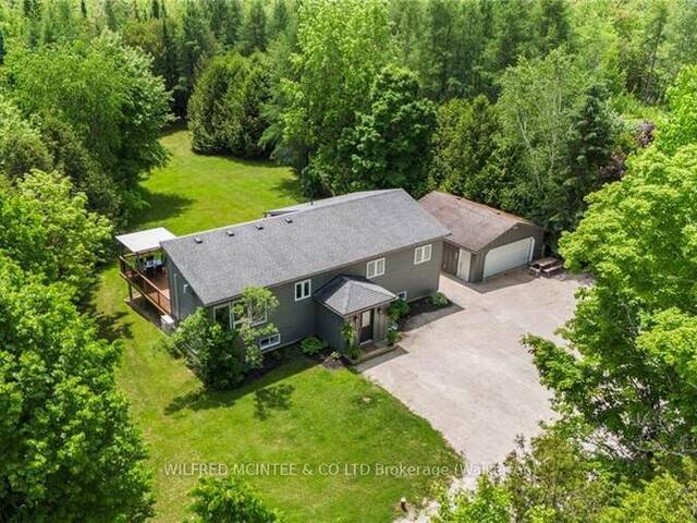 582742 9B SIDE ROAD Chatsworth Ontario, N0H 2V0