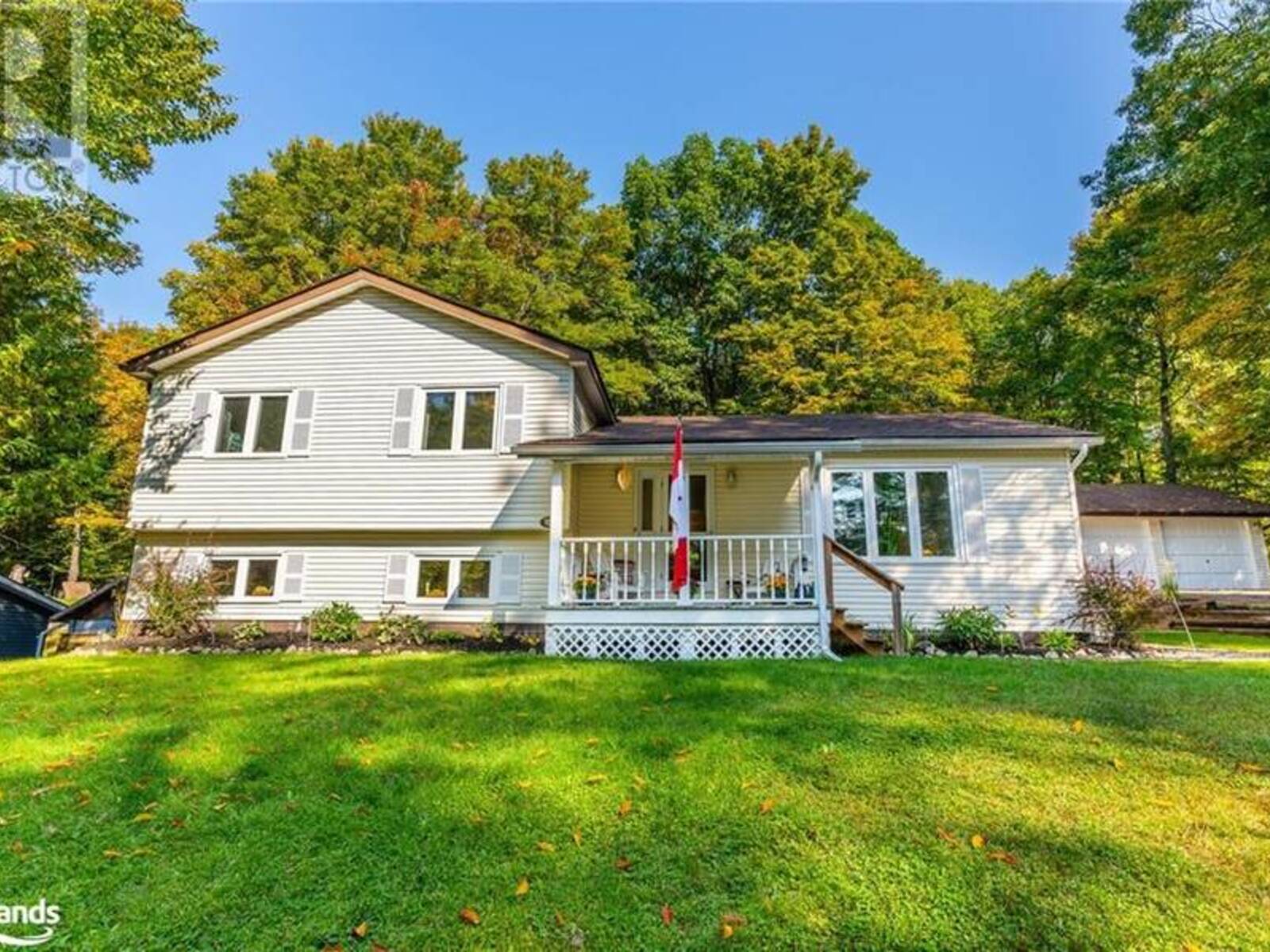 165 SUNNYSIDE Street, Haliburton, Ontario K0M 1S0