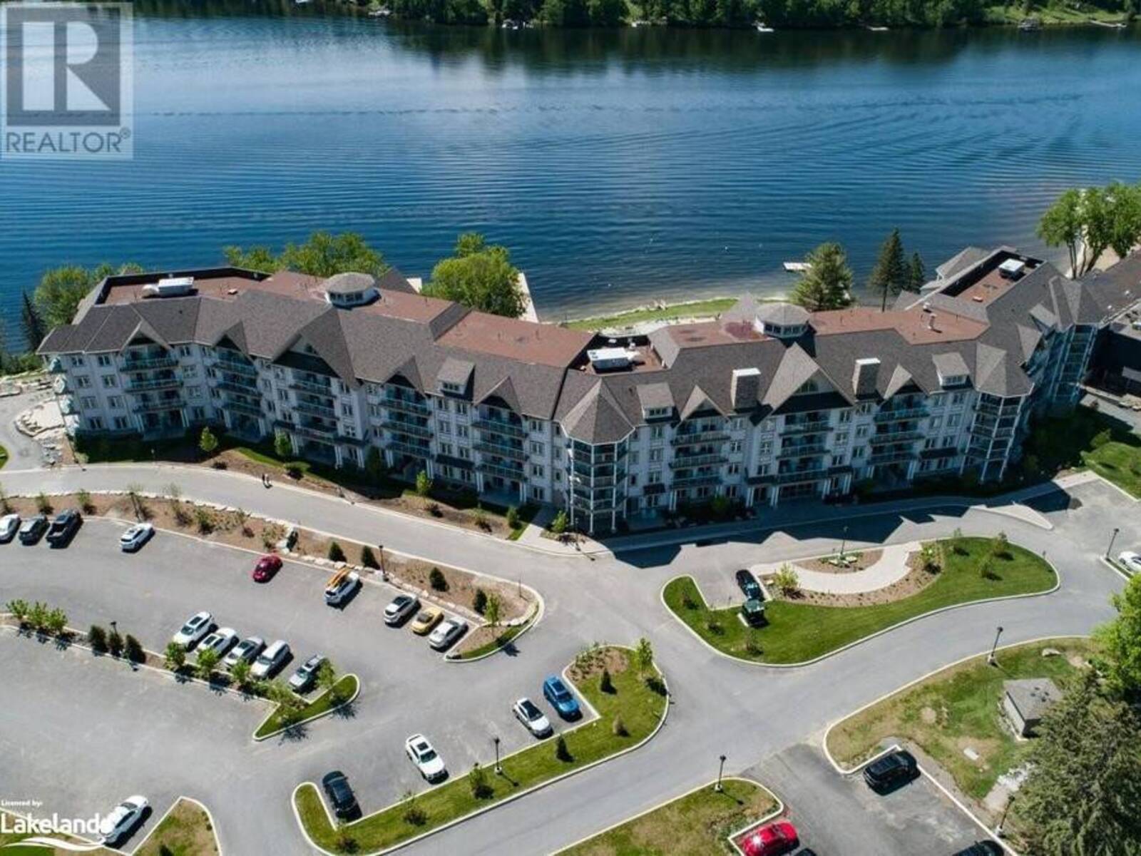 25 PEN LAKE POINT Road Unit# 308, Huntsville, Ontario P1H 1A9