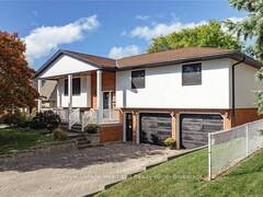 30 LEONARD DRIVE Goderich Ontario, N7A 4K6