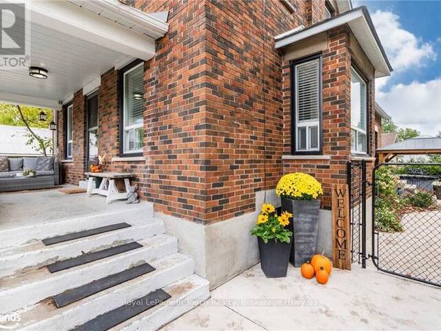 235 JANE STREET Clearview Ontario, L0M 1S0