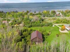 190 OLD LAKESHORE Road The Blue Mountains Ontario, N0H 1J0