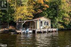 18 HEALEY LAKE | The Archipelago Ontario | Slide Image Ten