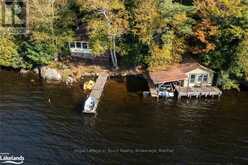 18 HEALEY LAKE | The Archipelago Ontario | Slide Image One