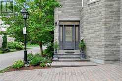 11 - 25 MANOR PARK CRESCENT | Guelph Ontario | Slide Image Six