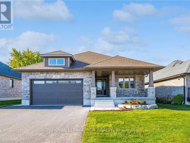 135 RONNIES WAY Mount Forest Ontario, N0G 2L2