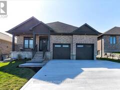 125 PUGH STREET E Perth East Ontario, N0K 1M0