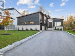 102 GOLDIE Court Clarksburg Ontario, N0H 1J0