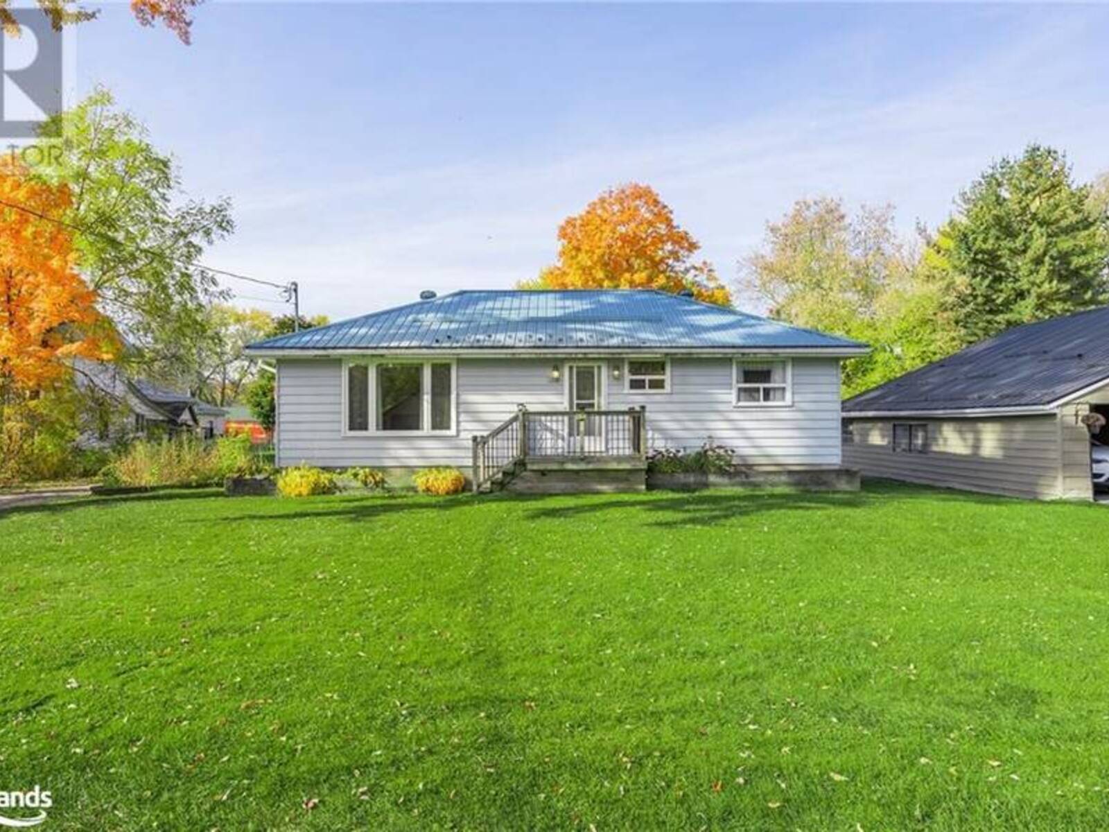 28 EPLETT Street, Coldwater, Ontario L0K 1E0