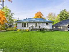 28 EPLETT Street Coldwater Ontario, L0K 1E0