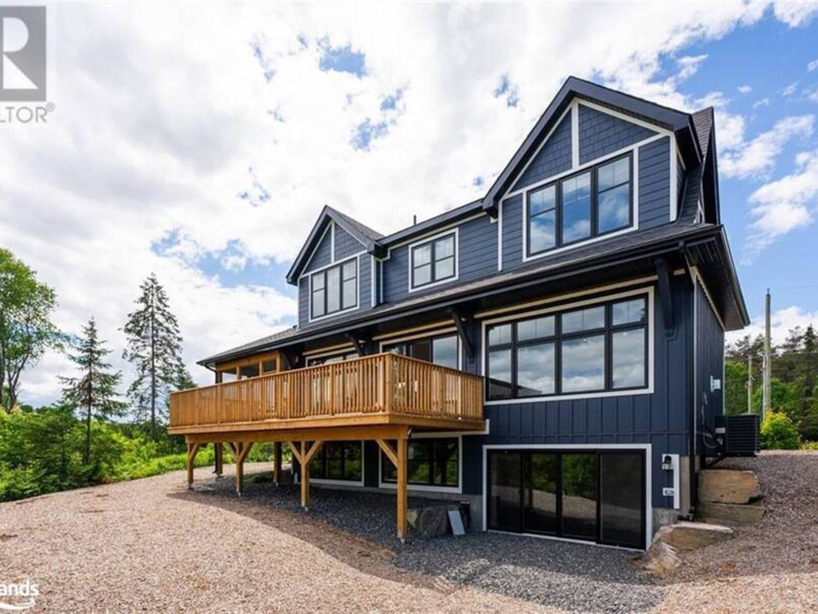 1082 ECHO HILLS Road Unit# 31, Lake of Bays, Ontario P1H 2J6