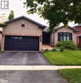 472 FERNDALE Drive N | Barrie Ontario | Slide Image One