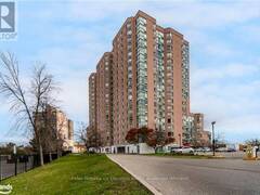 614 - 41 MARKBROOK LANE Toronto Ontario, M9V 5E6