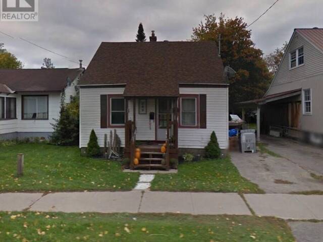 289 ELIZABETH ST Midland Ontario, L4R 1Y5