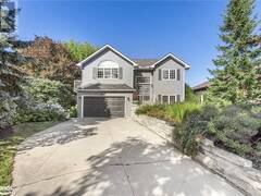 36 NETTLETON Court Collingwood Ontario, L9Y 5C1