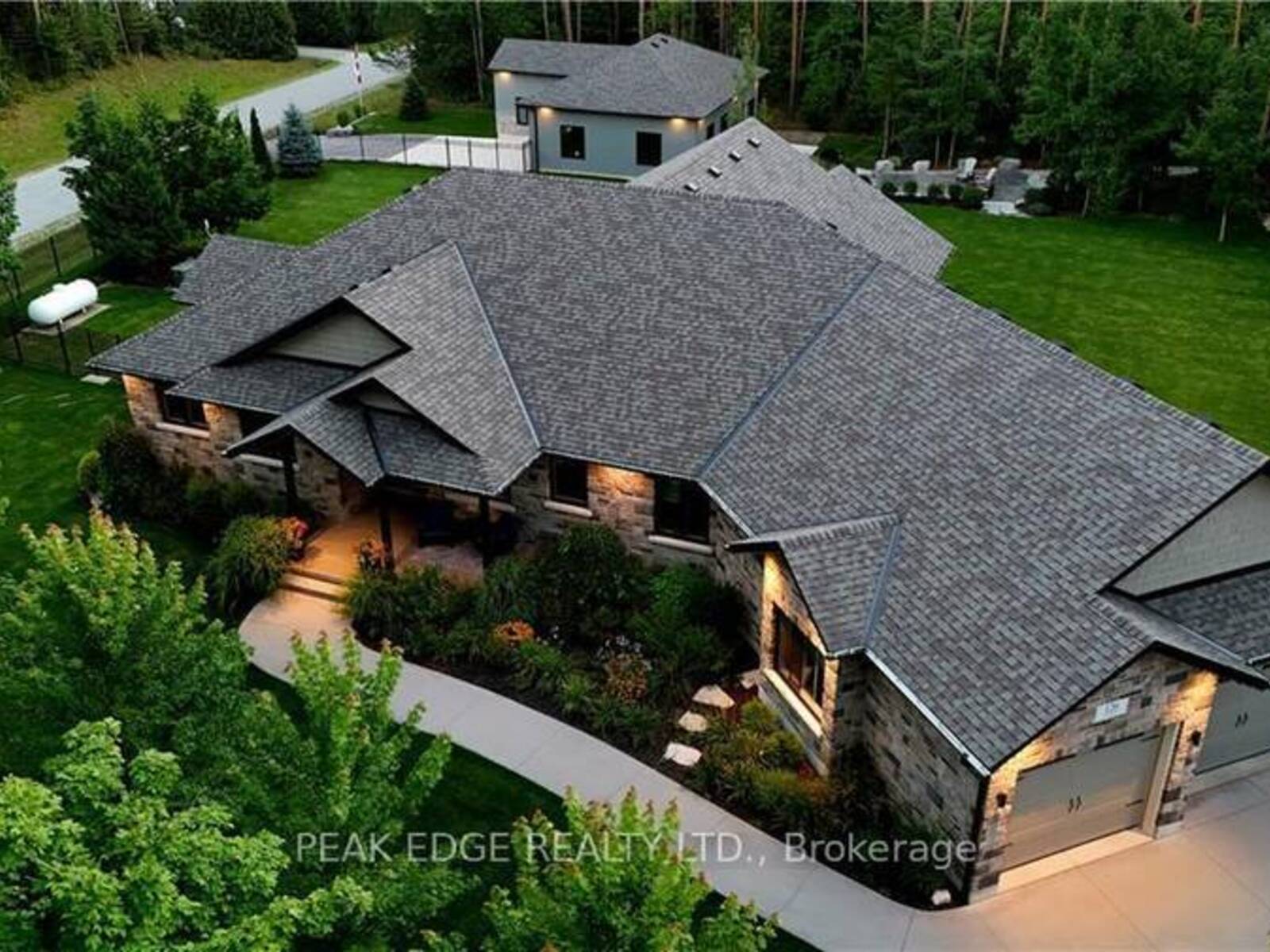 126 FOREST CREEK TRAIL, West Grey, Ontario N0G 1S0