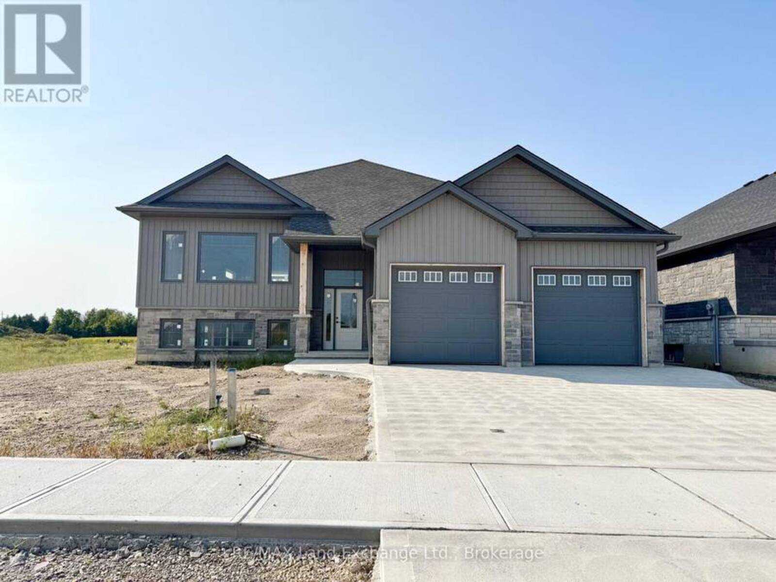 282 RIDGE STREET, Port Elgin, Ontario N0H 2C3