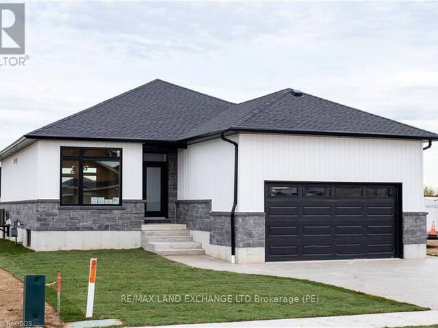 323 MCLEAN CRESCENT Port Elgin Ontario, N0H 2C3