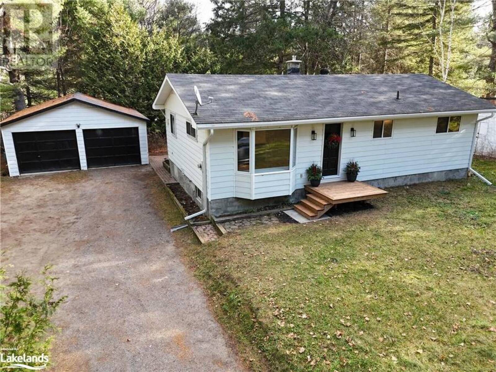 1155 MANITOBA Street, Bracebridge, Ontario P1L 1W9