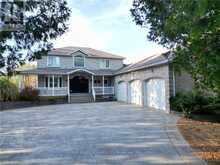 19 STONEY ISLAND CRESCENT | Kincardine Ontario | Slide Image Two