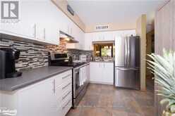 20 LIZA CRESCENT | Bracebridge Ontario | Slide Image Nine