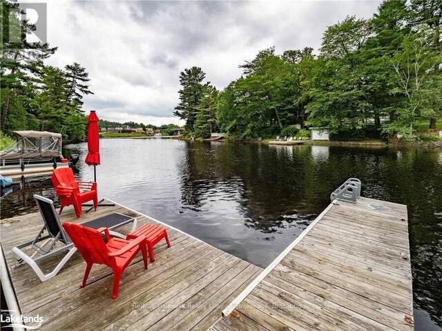 20 LIZA CRESCENT Bracebridge Ontario, P1L 1G4 - 3 Bedrooms Waterfront Home For sale