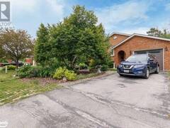 96 LOCKHART Road Collingwood Ontario, L9Y 4L6