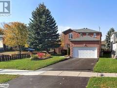 67 CARRUTHERS Crescent Barrie Ontario, L4M 6A3