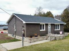 854 GREY ROAD 28 Hanover Ontario, N4N 3B8