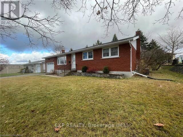 159 6TH AVENUE Hanover Ontario, N4N 2E3