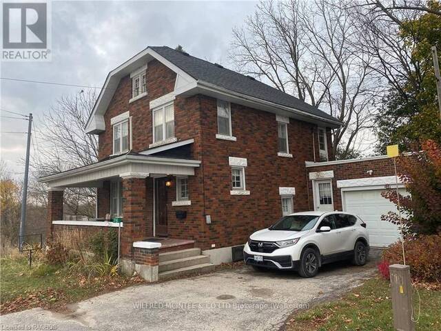 76 10TH STREET Hanover Ontario, N4N 1J6