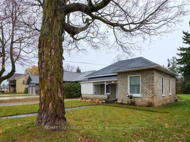 419 SCOTT STREET South Bruce Peninsula Ontario, N0H 2T0