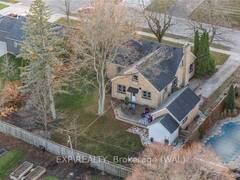 108 HINKS STREET Walkerton Ontario, N0G 2V0