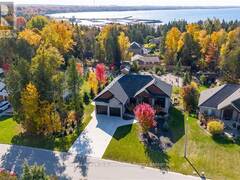 136 TRILLIUM DRIVE DRIVE Port Elgin Ontario, N0H 2C2