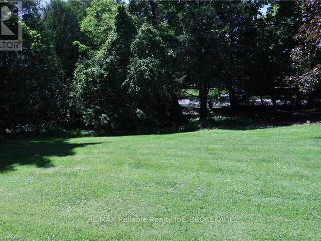 PTLT 11 ISAAC STREET Clinton Ontario, N0M 1L0 - Vacant Land For Sale