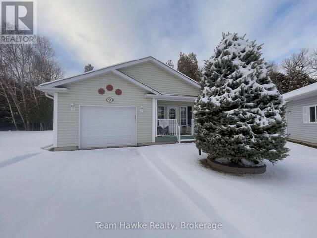 9 VENTNOR CRESCENT Wasaga Beach Ontario, L9Z 3A8