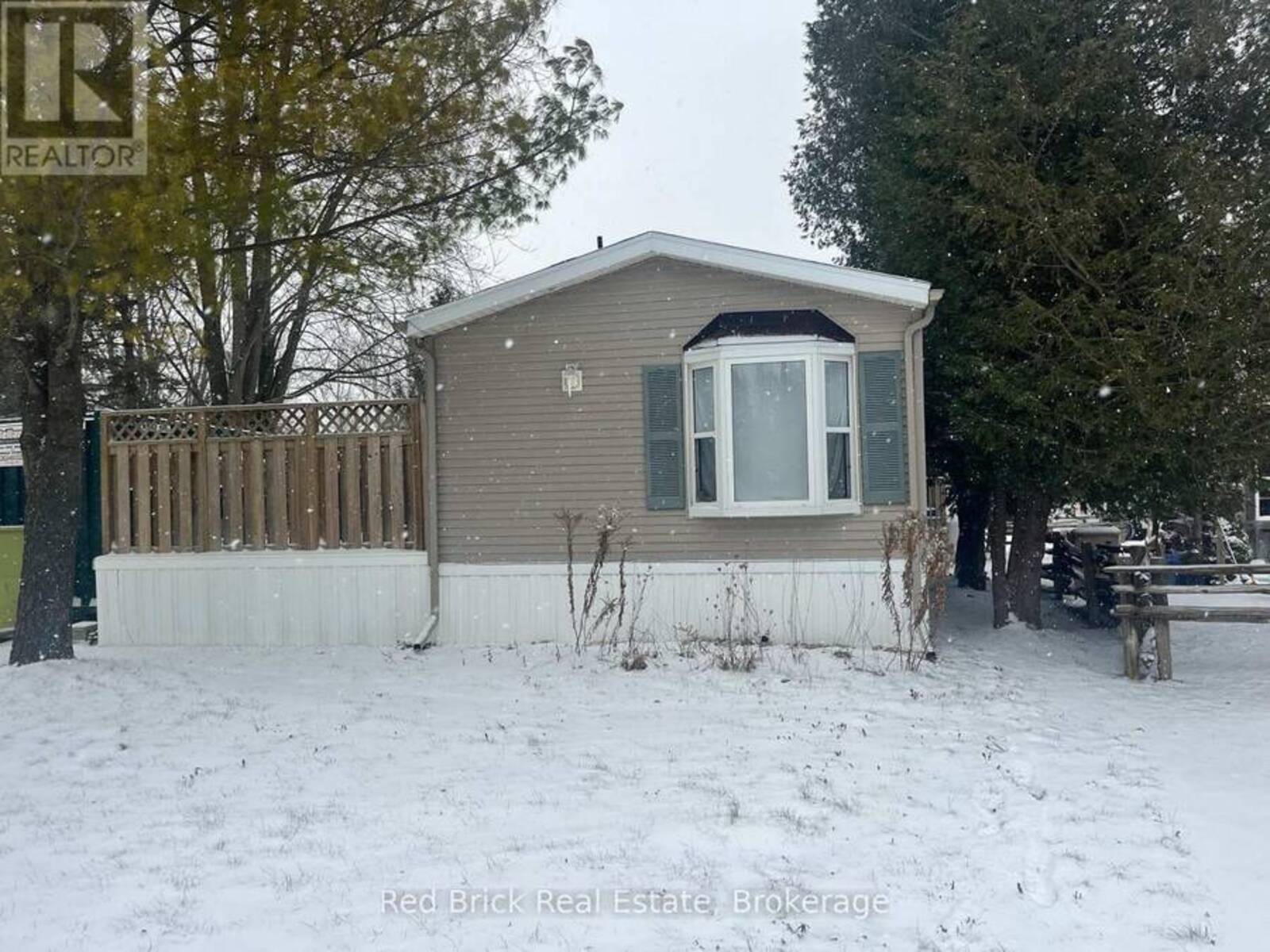 6 LANE STREET, Fergus, Ontario N1M 2W5