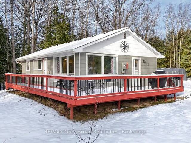 12 PIERCE STREET S South Bruce Peninsula Ontario, N0H 2T0