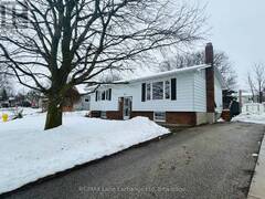 455 HIGHLAND DRIVE Wingham Ontario, N0G 2W0