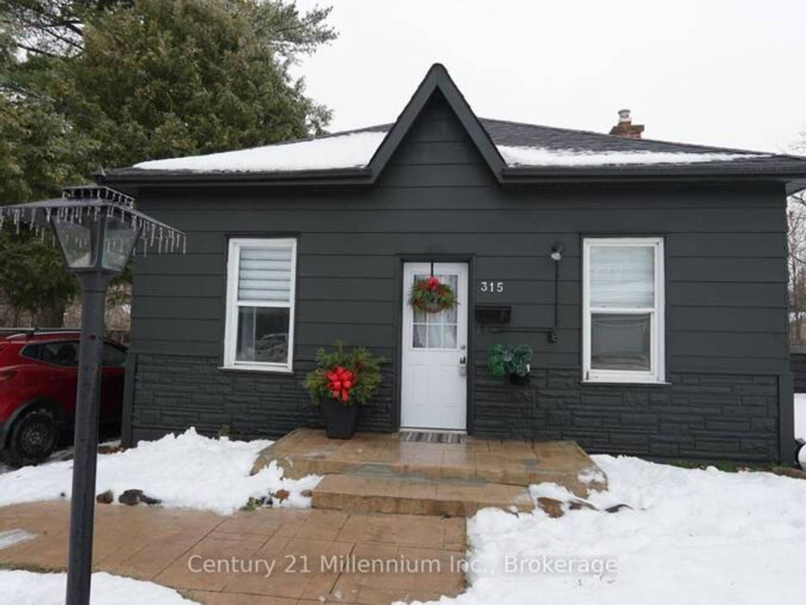 315 OAK STREET, Collingwood, Ontario L9Y 2Y4