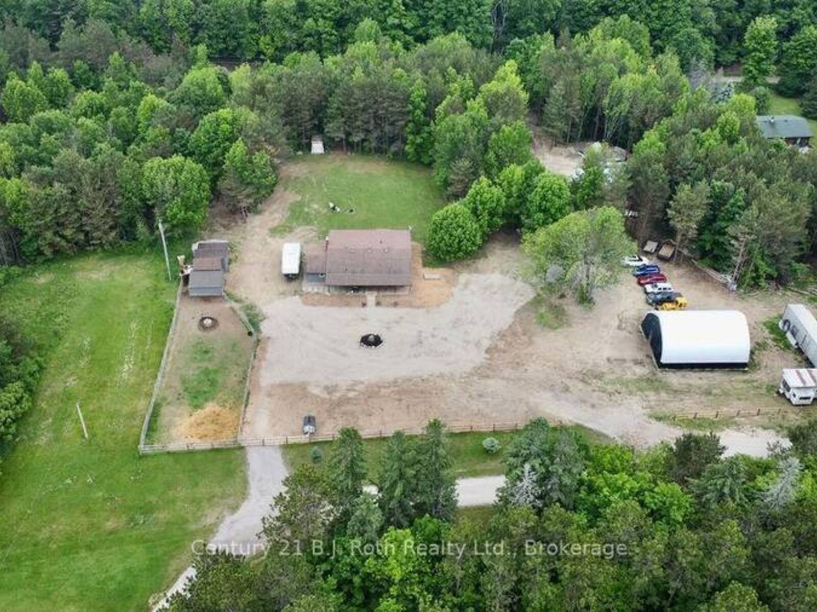 5989 PENETANGUISHENE ROAD, Elmvale, Ontario L0L 1P0