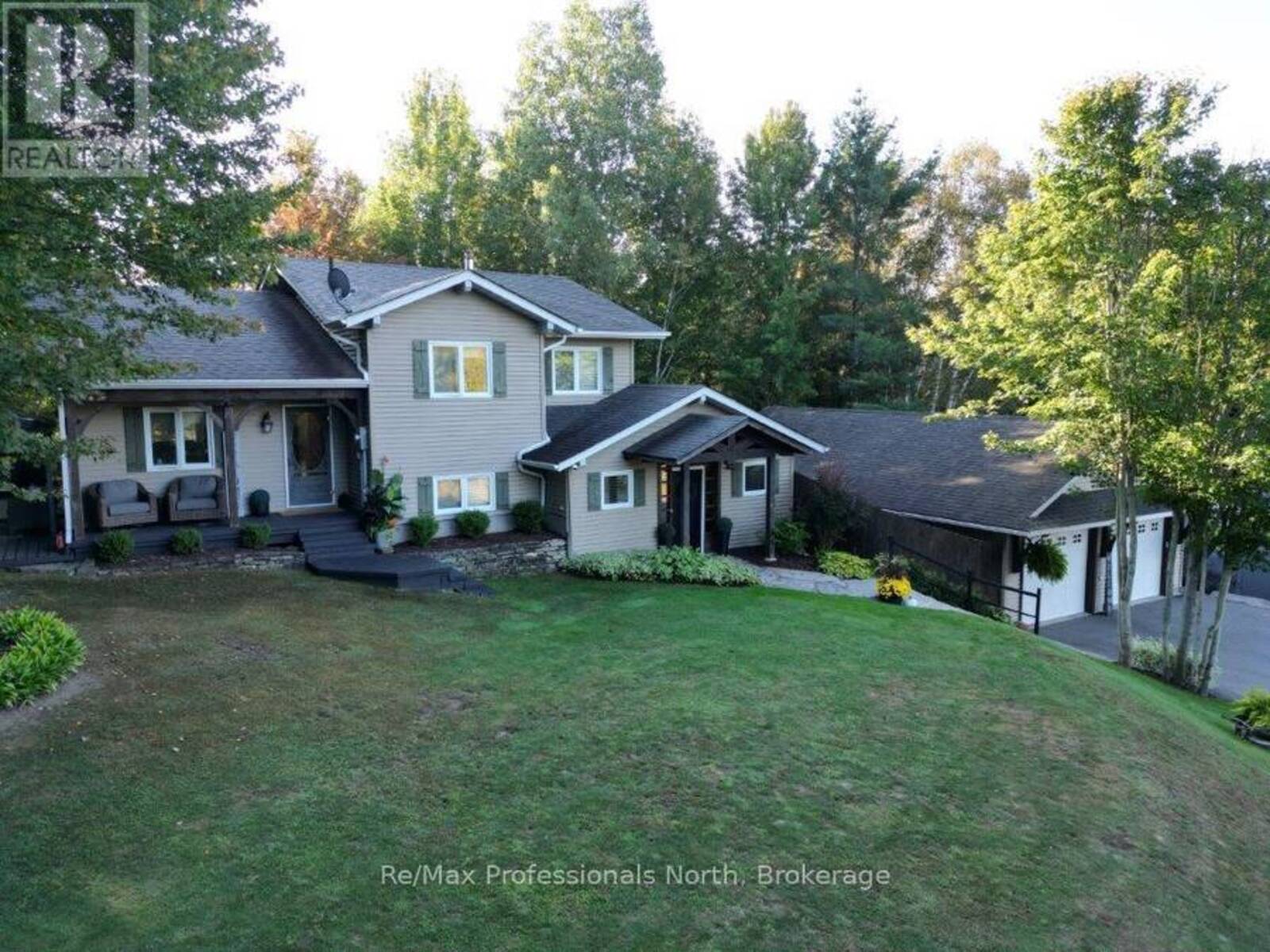 1024 PRENTISKOKA HEIGHTS ROAD, Minden Hills, Ontario K0M 2K0