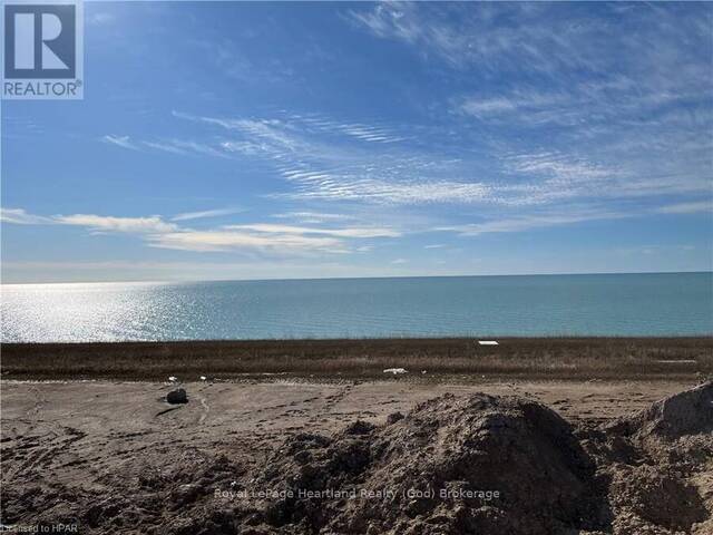 464 COAST DRIVE Goderich Ontario, N7A 4M6