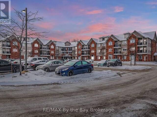 211 - 16 WESTBURY ROAD Wasaga Beach Ontario, L9Z 0B8 - 2 Bedrooms Condo For Sale